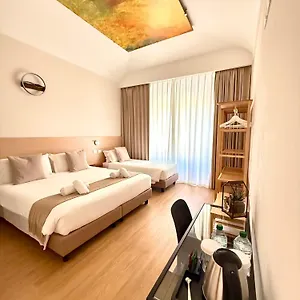 May Home Guest House ゲストハウス